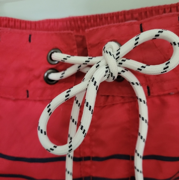 Goodfellow & Co Men's Size Small Swim Trunks Shorts Stars Red Blue - Picture 4 of 6